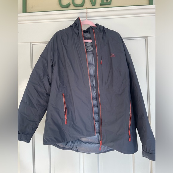 LLBean women’s waterproof ultralight down jacket - Picture 4 of 7